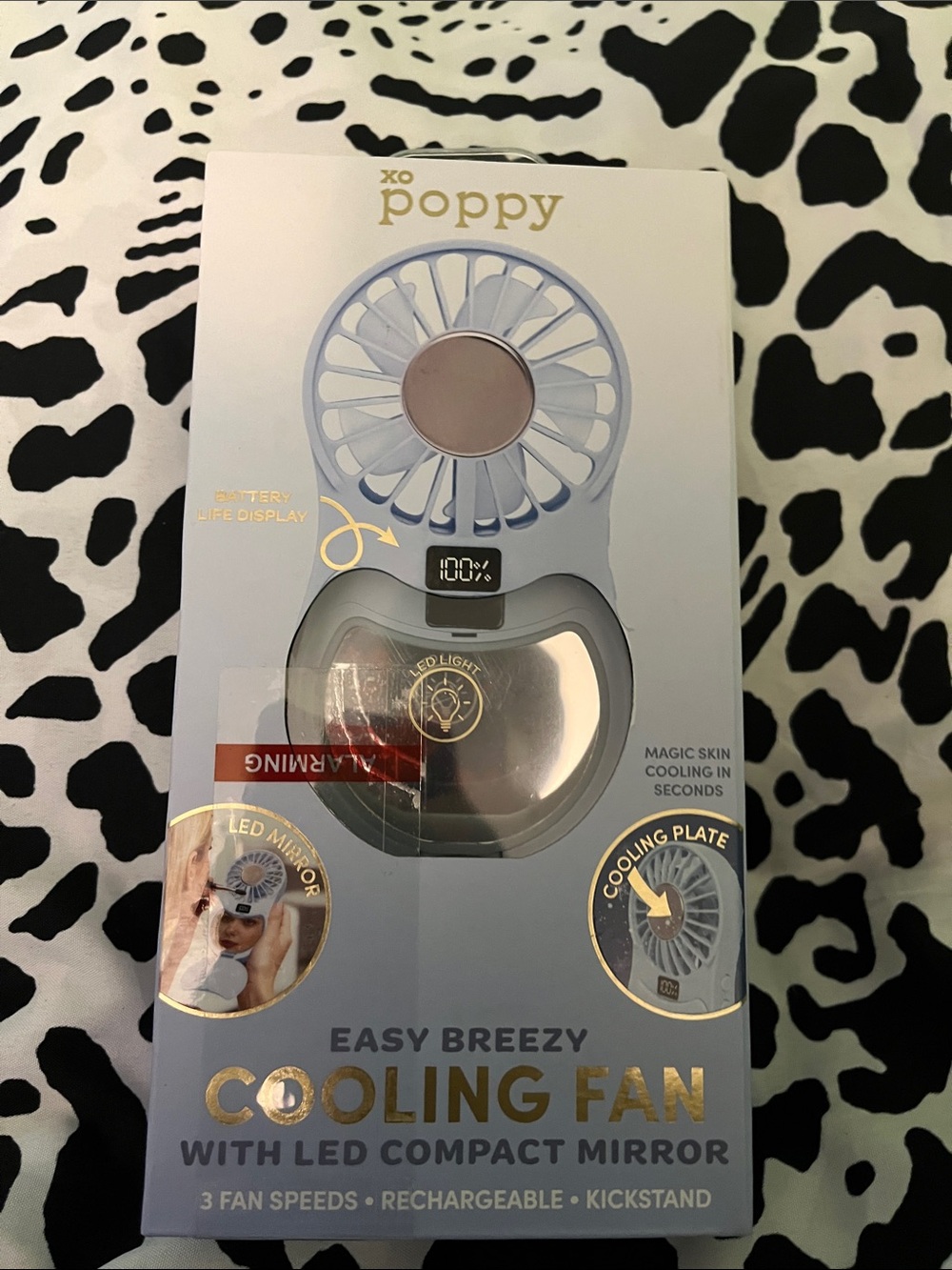 XO Poppy Easy Breezy White Cooling Fan with LED Mirror